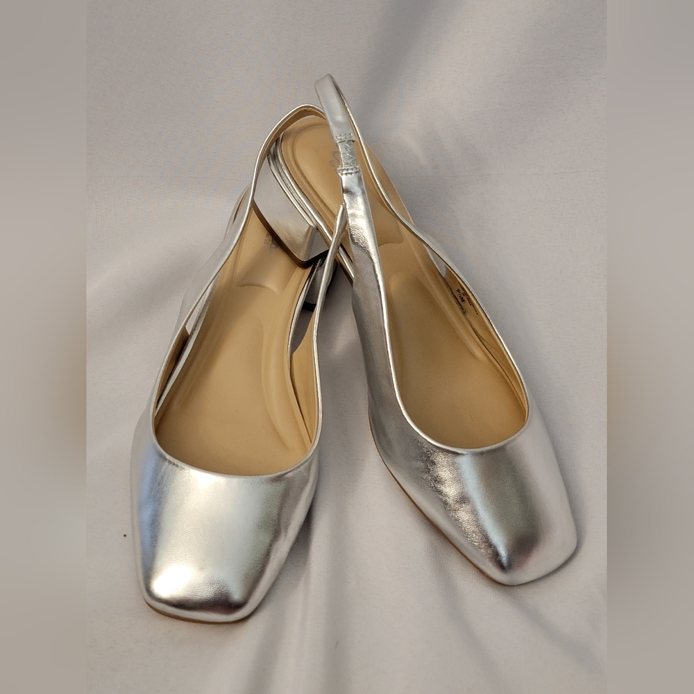 Charles By Charles David Zeus Metallic Slingback Shoes Size 9.5M